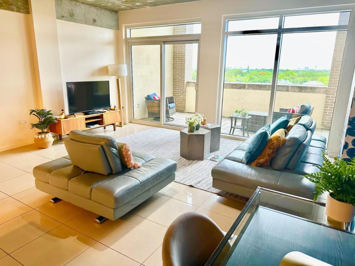 Amazing Midblock Miami 2 Bedrm Loft With Free Parking Aparthotel Luaran gambar